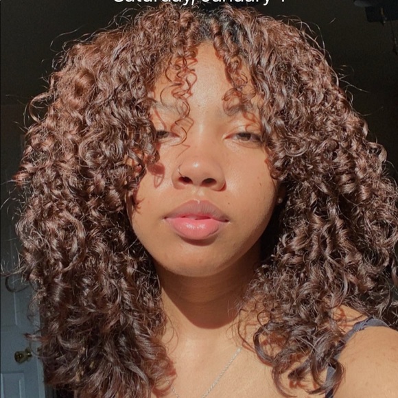 Meet your Posher, Ayanna - Picture 1 of 7